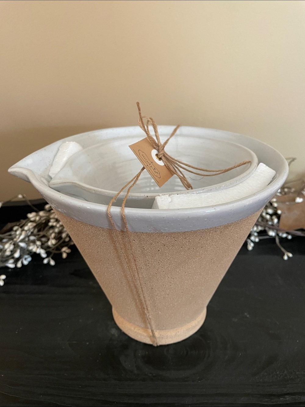 NWT Mud Pie White Glazed Terracotta Mixing/Batter Bowl Set - Two Sized Bowls